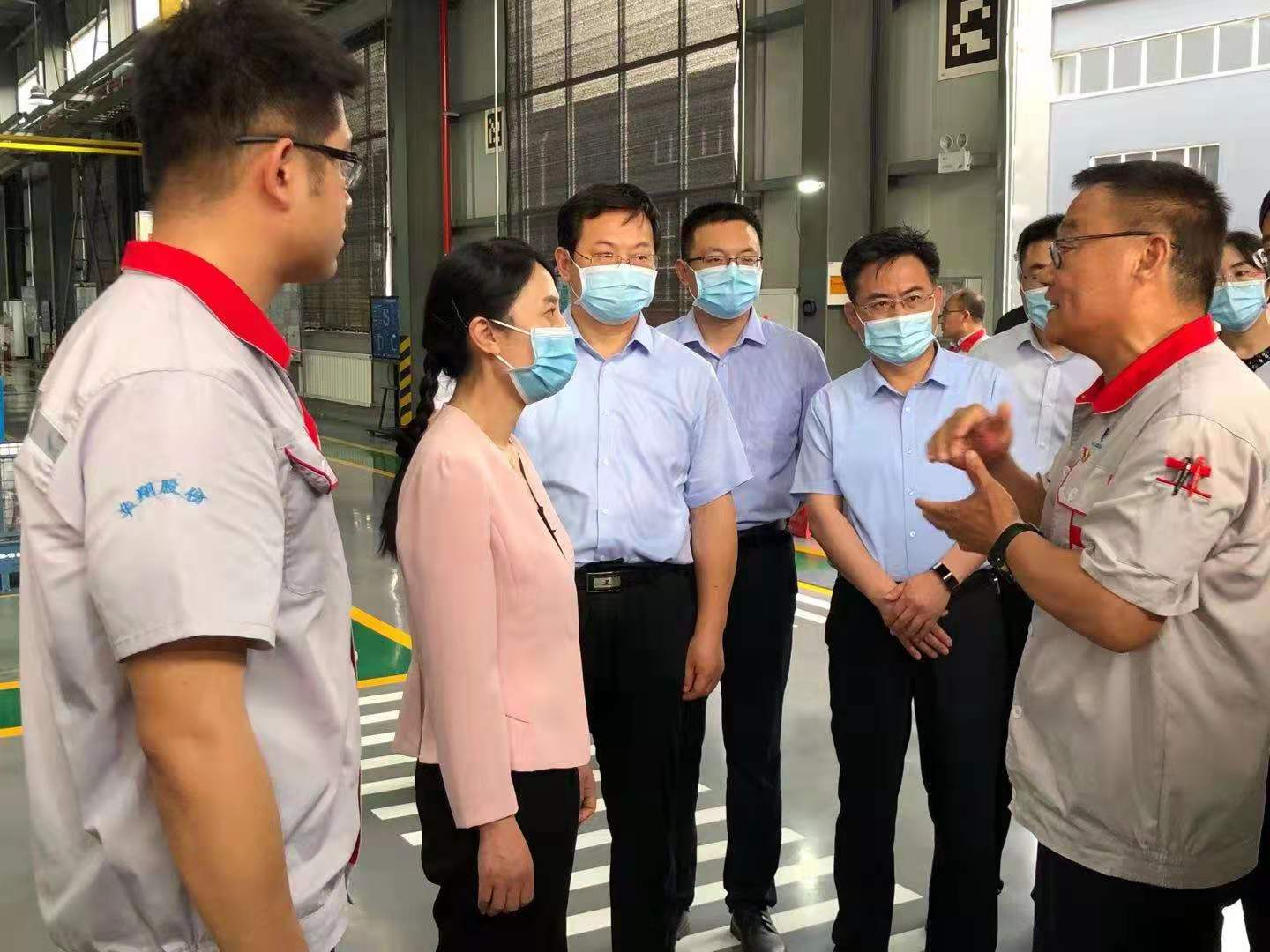 省委常委、組織部部長陳安麗蒞臨我司調(diào)研企業(yè)黨建及運(yùn)行情況