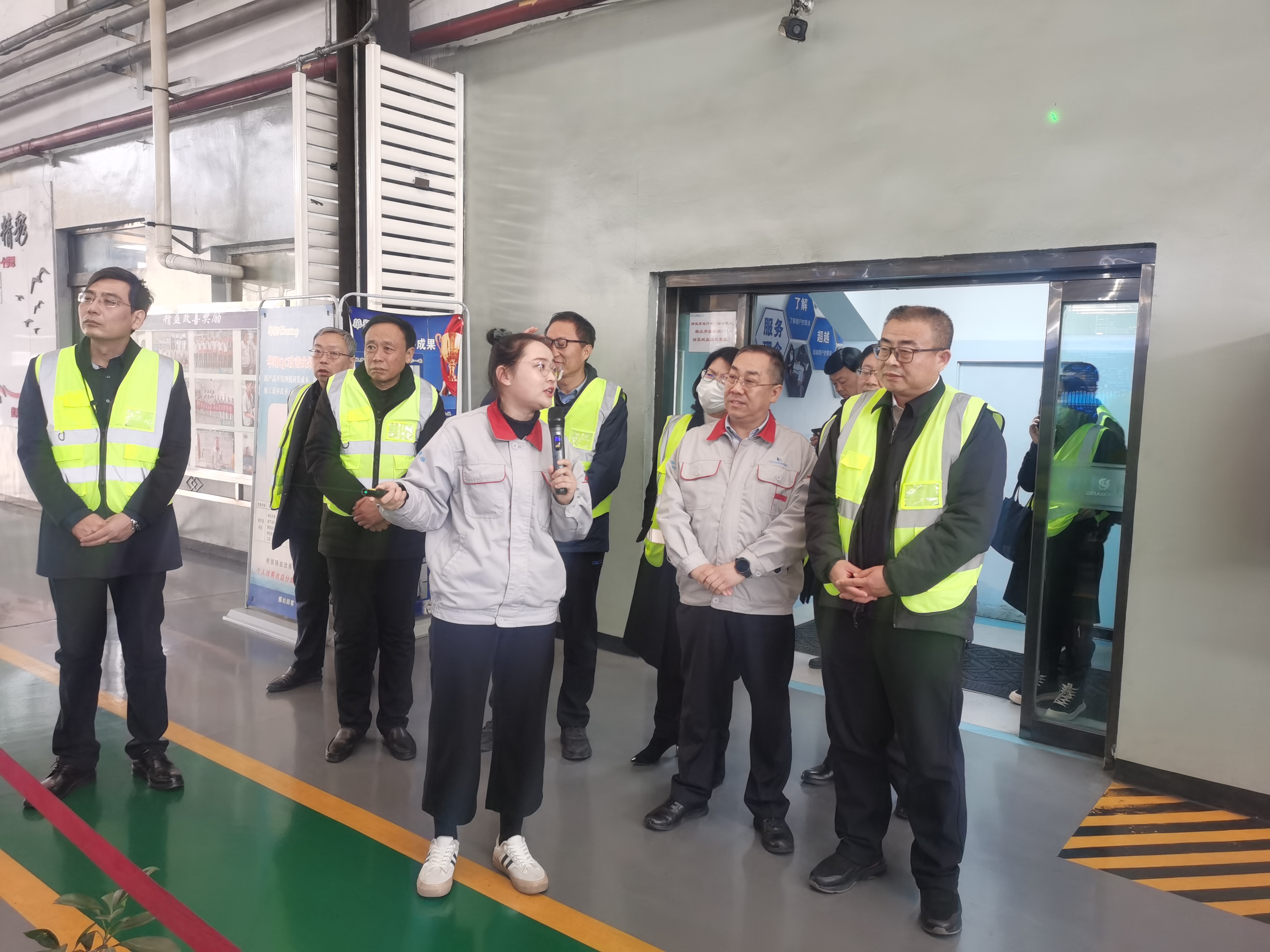 b296427697cccf082db70e23ea6f757.jpg b296427697cccf082db70e23ea6f757.jpg